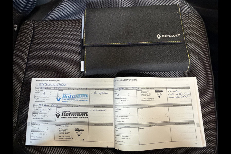 Renault Captur 1.3 TCe 130pk Edition One| Groot Navi | Bose | Stoel verwarming | 17" | Camera | Volledig Dealer onderhouden!