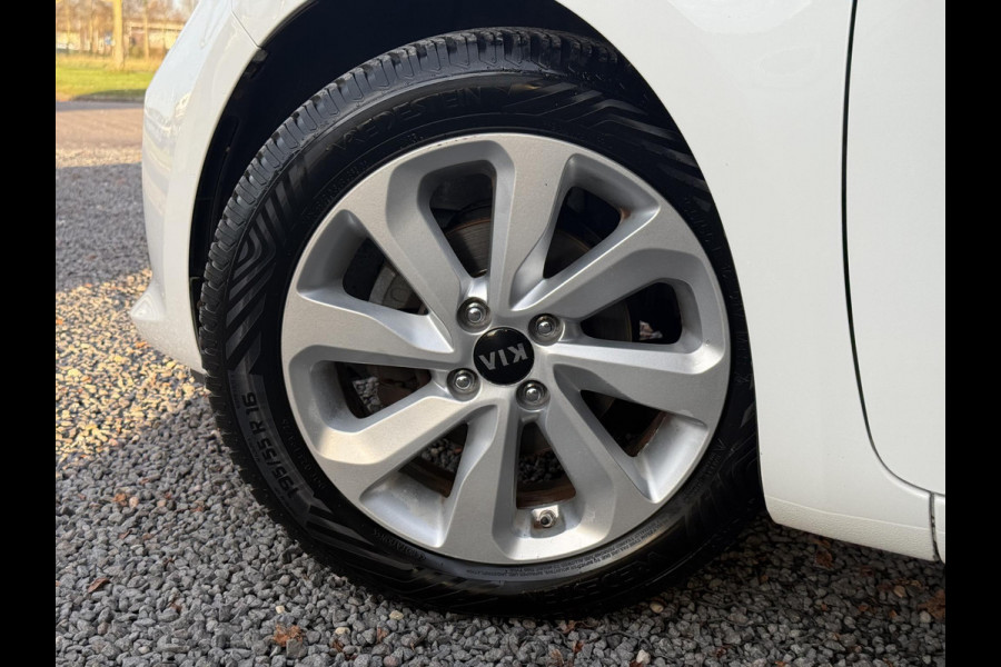 Kia Rio 1.2 CVVT DynamicLine Navi,Camera,Clima,Cruise,Lm velgen,N.A.P,5 Deurs,Nieuwe Apk bij Aflevering