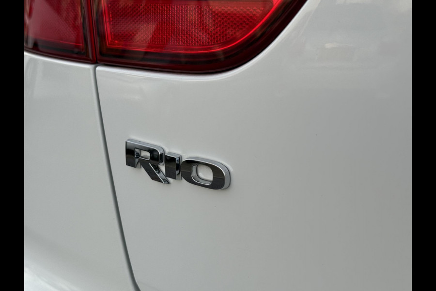 Kia Rio 1.2 CVVT DynamicLine Navi,Camera,Clima,Cruise,Lm velgen,N.A.P,5 Deurs,Nieuwe Apk bij Aflevering