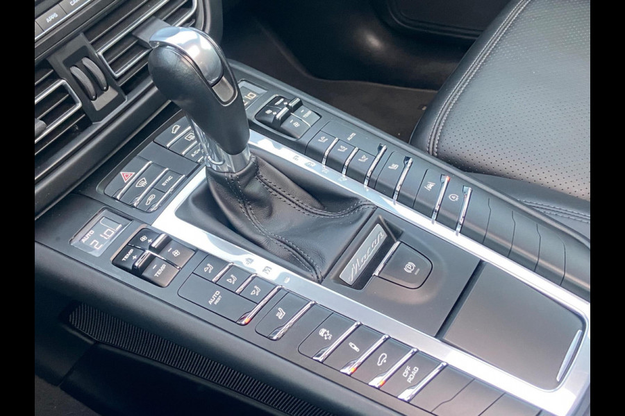 Porsche Macan 2.0 KRIJTGRIJS/SPORTDESIGN/PANO/BOSE/NAVI