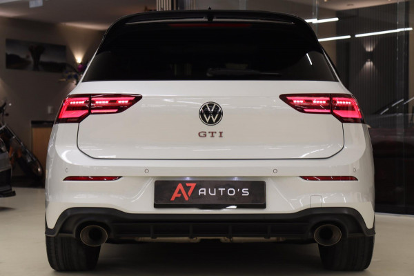 Volkswagen Golf 2.0 TSI GTI CLUBSPORT 45 JAHRE /PANO/AKRA/IQ-LIGHT/KEYLES/VOLL