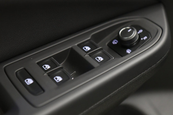 Volkswagen Golf 2.0 TSI GTI CLUBSPORT 45 JAHRE /PANO/AKRA/IQ-LIGHT/KEYLES/VOLL