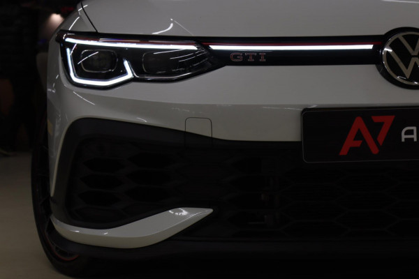 Volkswagen Golf 2.0 TSI GTI CLUBSPORT 45 JAHRE /PANO/AKRA/IQ-LIGHT/KEYLES/VOLL