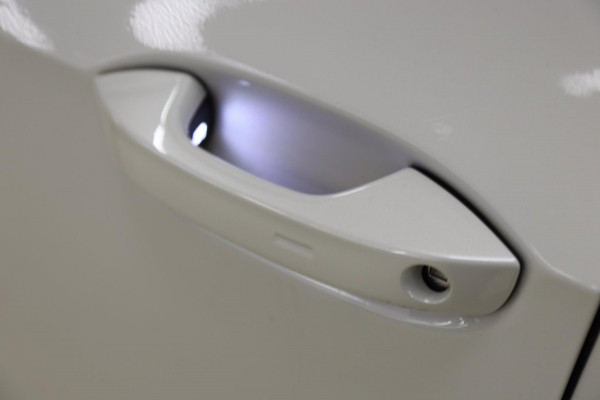 Volkswagen Golf 2.0 TSI GTI CLUBSPORT 45 JAHRE /PANO/AKRA/IQ-LIGHT/KEYLES/VOLL