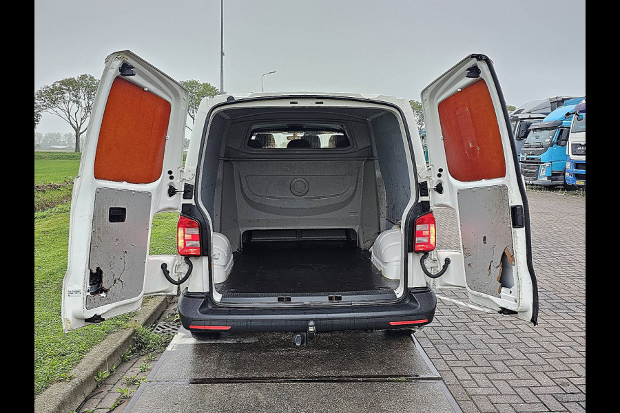 Volkswagen Transporter 2.0 TDI L2H1 DC ac EURO6 1ste eigenaar org Holland