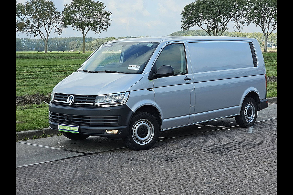 Volkswagen Transporter 2.0 TDI L2H1 utomaat Airco Standkachel Cruise Navi Multibeam LED Euro6 150 PK!