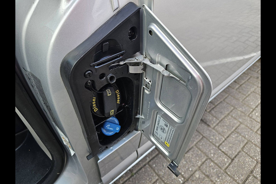 Volkswagen Transporter 2.0 TDI L2H1 Led Cruise Navi Multibeam Euro6 150 PK! Standkachel