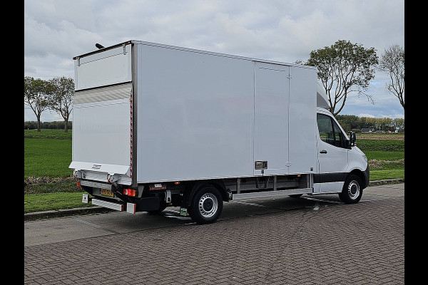 Mercedes-Benz Sprinter 314 2.2 CDI L3 EURO VI-D Bakwagen Laadklep Airco ZIjdeur Spoiler Mbux Euro6 143Pk!
