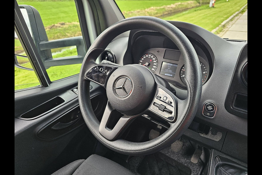 Mercedes-Benz Sprinter 314 2.2 CDI L3 EURO VI-D Bakwagen Laadklep Airco ZIjdeur Spoiler Mbux Euro6 143Pk!