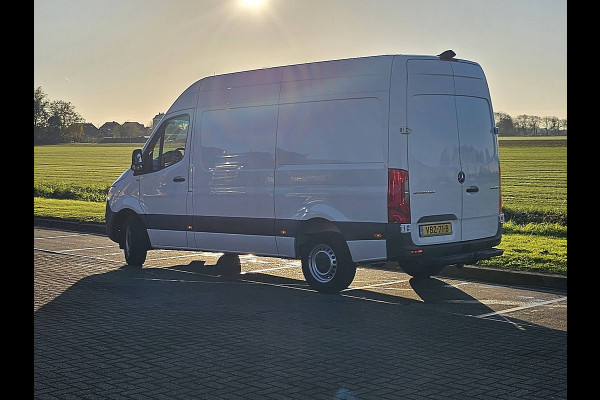 Mercedes-Benz Sprinter 314 2.2 CDI L2H2 EURO VI-D RWD Mbux + Navi Automaat Trekhaak Camera 143Pk Euro6 1e Eigenaar Oh-Historie!