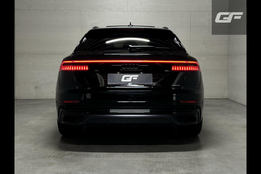 Audi Q8 55 TFSI e Quattro Competition S-Line Pano RS-Seats Sfeer Luchtver. B&O 360º