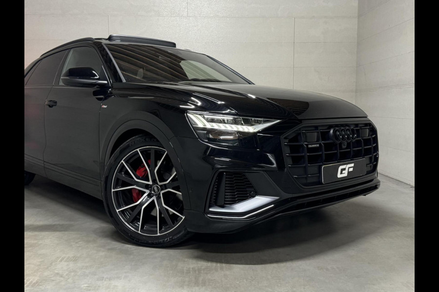 Audi Q8 55 TFSI e Quattro Competition S-Line Pano RS-Seats Sfeer Luchtver. B&O 360º