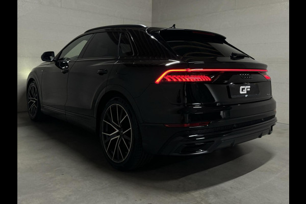 Audi Q8 55 TFSI e Quattro Competition S-Line Pano RS-Seats Sfeer Luchtver. B&O 360º