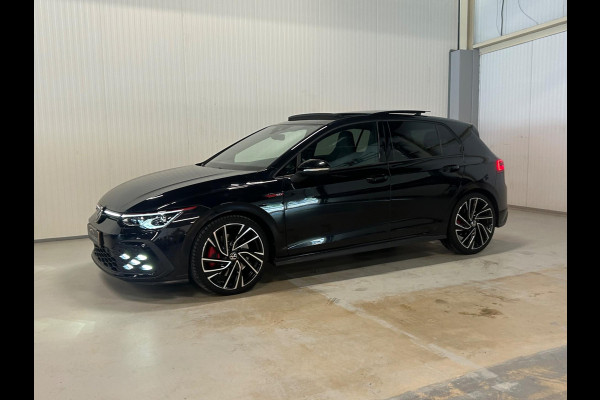 Volkswagen Golf 2.0 TSI GTI | PANO | IQ LIGHTS | MISTLAMPEN | HARMAN KARDON