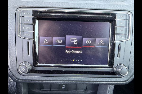 Volkswagen Caddy 2.0 TDI 102PK L2H1 Euro 6 Maxi Exclusive Edition Automaat/CarPlay/cruise control/trekhaak