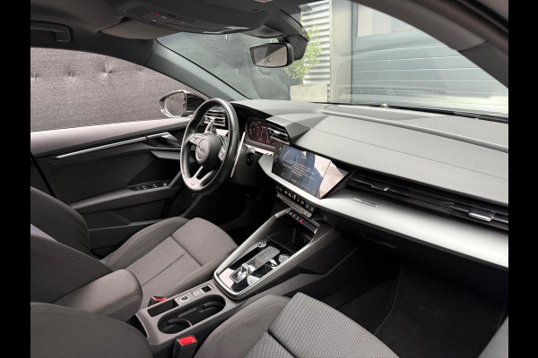 Audi A3 Limousine 30 TFSI S edition Carplay | Bomvol |