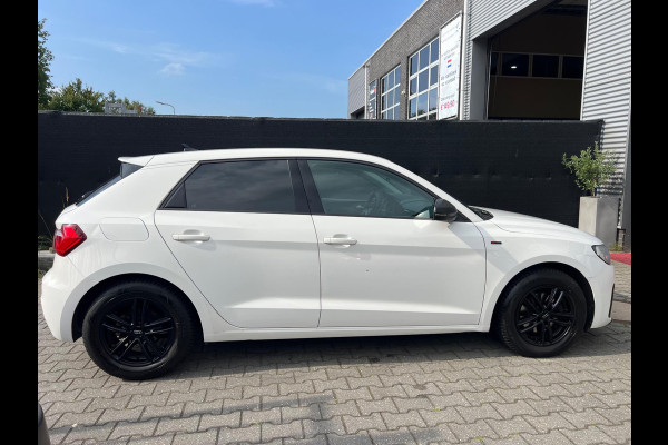Audi A1 Sportback 30 TFSI S-Line | Automaat | Carplay | PDC