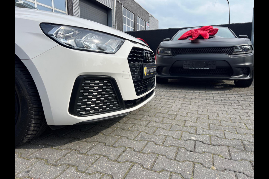 Audi A1 Sportback 30 TFSI S-Line | Automaat | Carplay | PDC