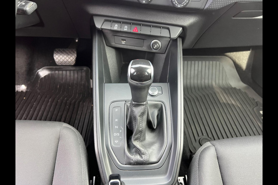 Audi A1 Sportback 30 TFSI S-Line | Automaat | Carplay | PDC