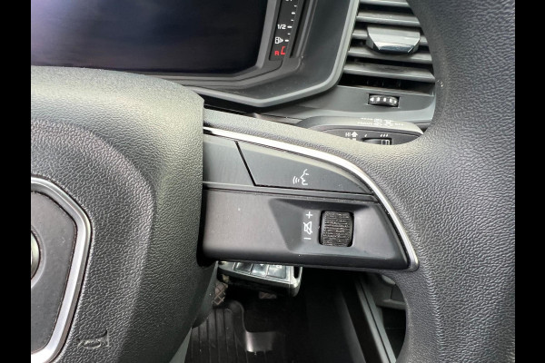 Audi A1 Sportback 30 TFSI S-Line | Automaat | Carplay | PDC