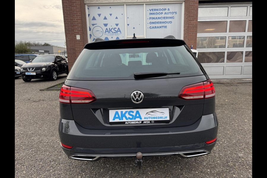 Volkswagen Golf 1.0 TSI 110pk Comfortline CarPlay Navi Elektr.Trekhaak Garantie Airco