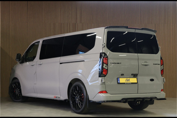 Ford Transit Custom 320 2.0 TDCI 150PK L2H1 DC LIMITED | BPM VRIJ | L+R Schuifdeur | ACC | Blind Spot | Navigatie | Camera | CarPlay | Lane Assist | | Raptor Edition | Trekhaak | Glaslook panelen | 6-Zitter | Dubbel Cabine | MODELJAAR 2025 | Verlengde fabrieksgarantie tot 12-2029
