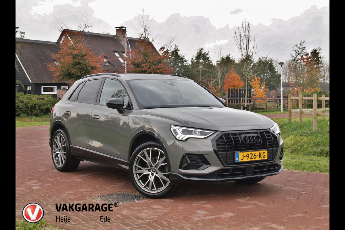 Audi Q3 35 TFSI Business Edition | Apple Carplay | Cruise Control | Automaat | Parkeersensoren |