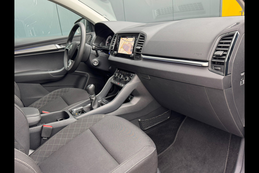 Škoda Karoq 1.0 TSI Ambition * Navigatie * Camera * Stoelverwarming * Cruise Control *