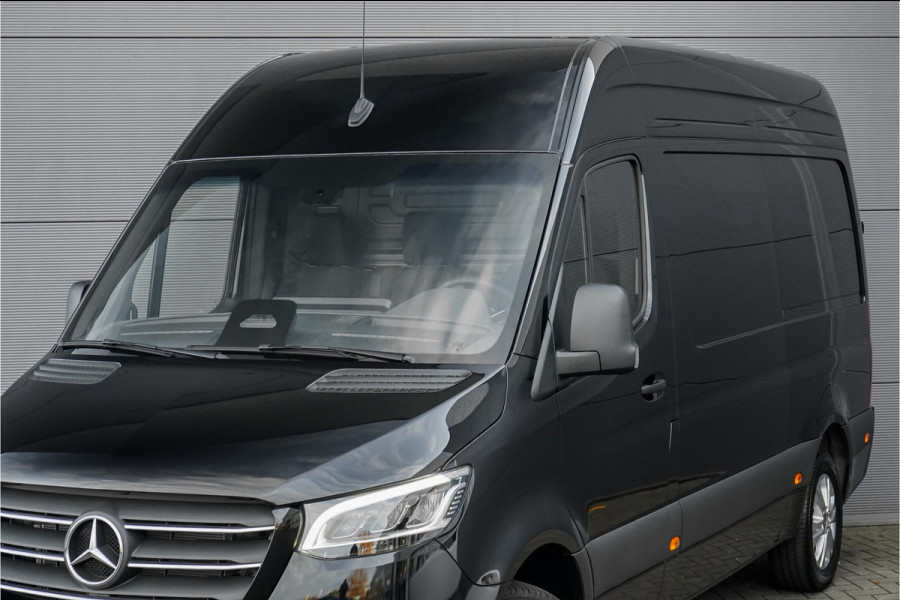 Mercedes-Benz Sprinter 319 1.9 CDI L2H2 RWD BPM Vrij Distronic Camera LED Navi Trekhaak 3.5T
