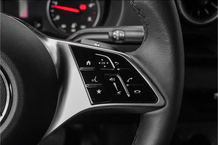 Mercedes-Benz Sprinter 319 1.9 CDI L2H2 RWD BPM Vrij Distronic Camera LED Navi Trekhaak 3.5T