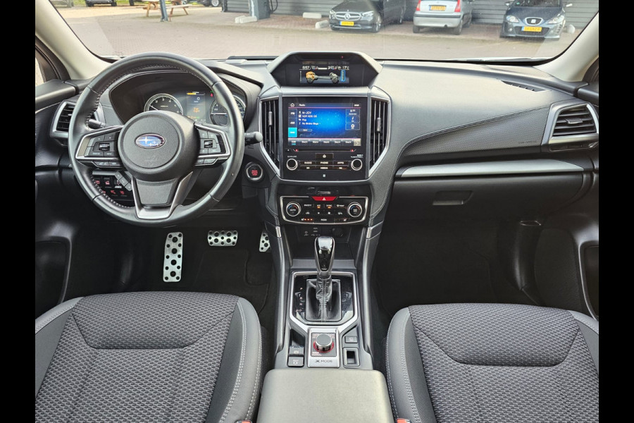 Subaru Forester 2.0i e-BOXER Luxury | Automaat | Trekhaak | Elek. klep | X Mode | ACC | Stoelverwarming |