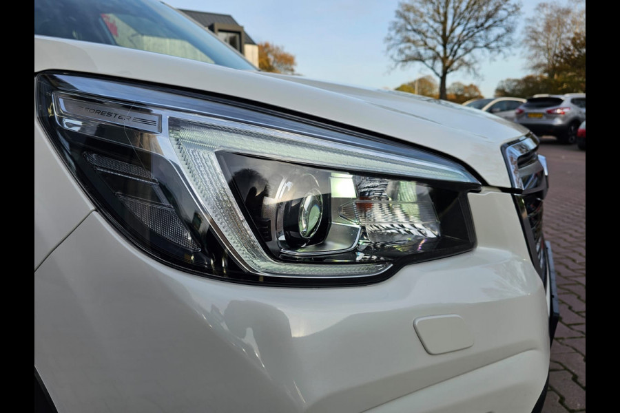 Subaru Forester 2.0i e-BOXER Luxury | Automaat | Trekhaak | Elek. klep | X Mode | ACC | Stoelverwarming |