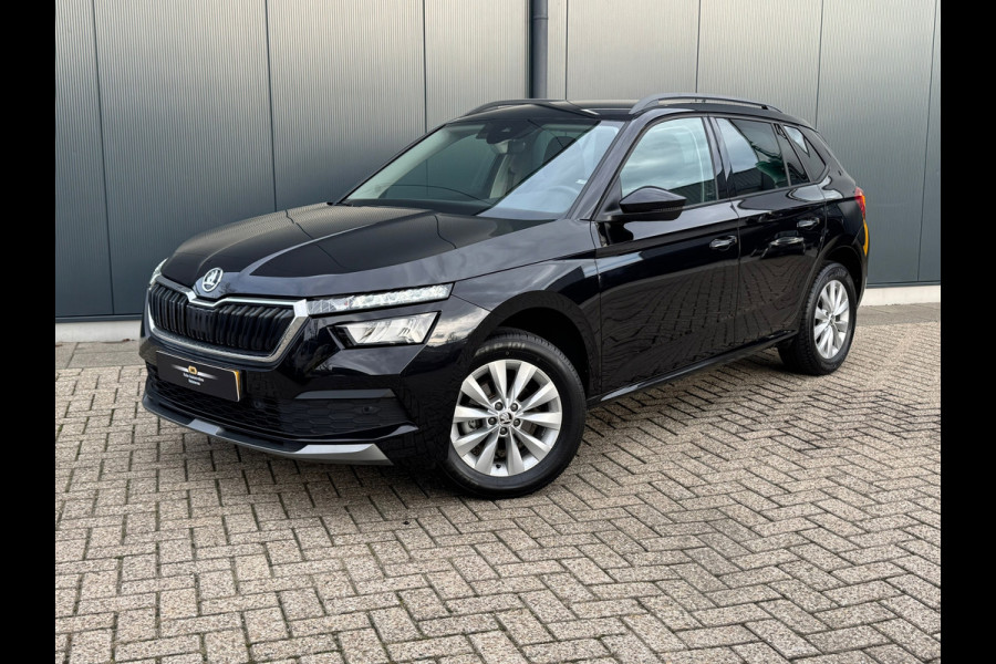Škoda Kamiq 1.0 TSI Automaat Ambition * Trekhaak * Navigatie * Camera * Adaptieve Cruise Control *