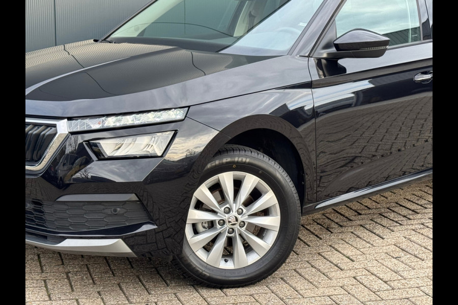 Škoda Kamiq 1.0 TSI Automaat Ambition * Trekhaak * Navigatie * Camera * Adaptieve Cruise Control *