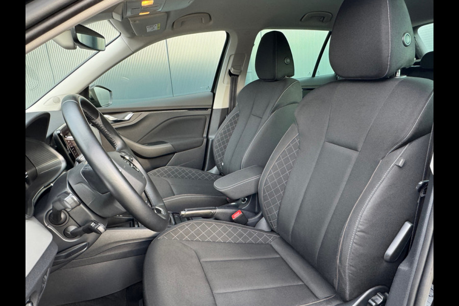 Škoda Kamiq 1.0 TSI Automaat Ambition * Trekhaak * Navigatie * Camera * Adaptieve Cruise Control *