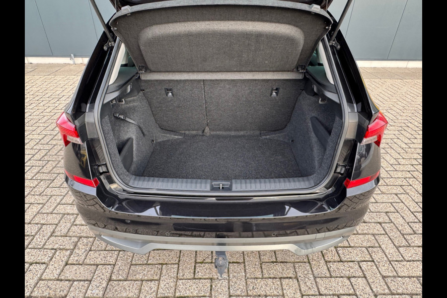 Škoda Kamiq 1.0 TSI Automaat Ambition * Trekhaak * Navigatie * Camera * Adaptieve Cruise Control *