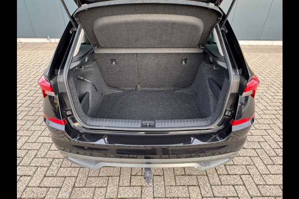 Škoda Kamiq 1.0 TSI Automaat Ambition * Trekhaak * Navigatie * Camera * Adaptieve Cruise Control *