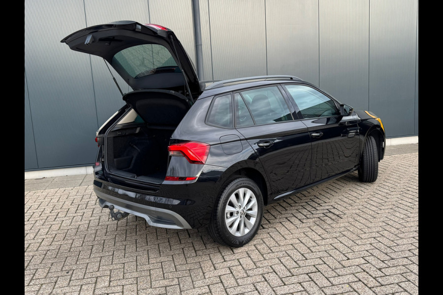 Škoda Kamiq 1.0 TSI Automaat Ambition * Trekhaak * Navigatie * Camera * Adaptieve Cruise Control *