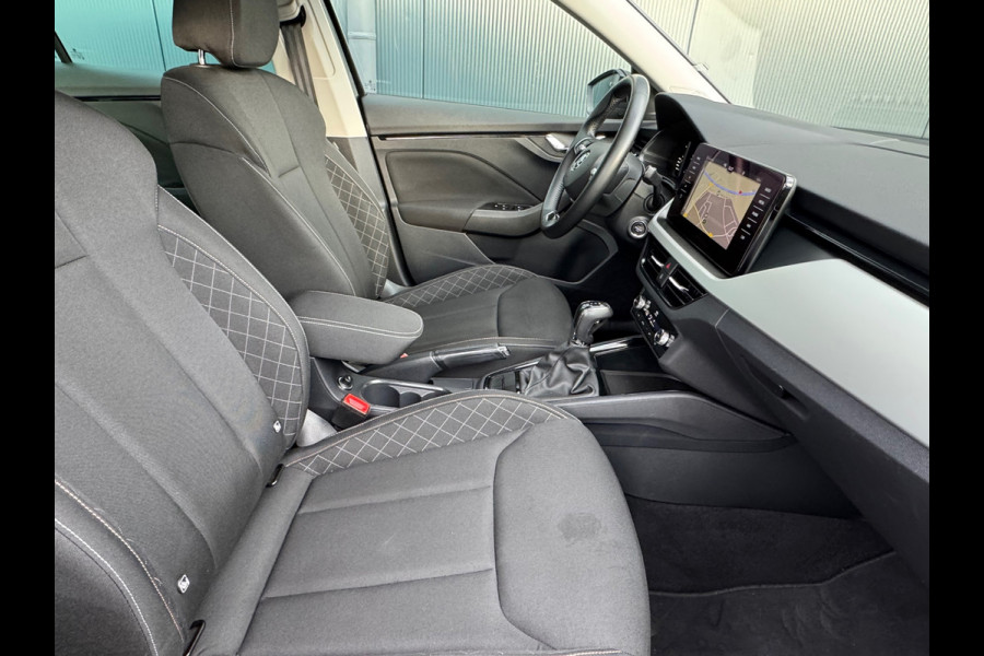 Škoda Kamiq 1.0 TSI Automaat Ambition * Trekhaak * Navigatie * Camera * Adaptieve Cruise Control *