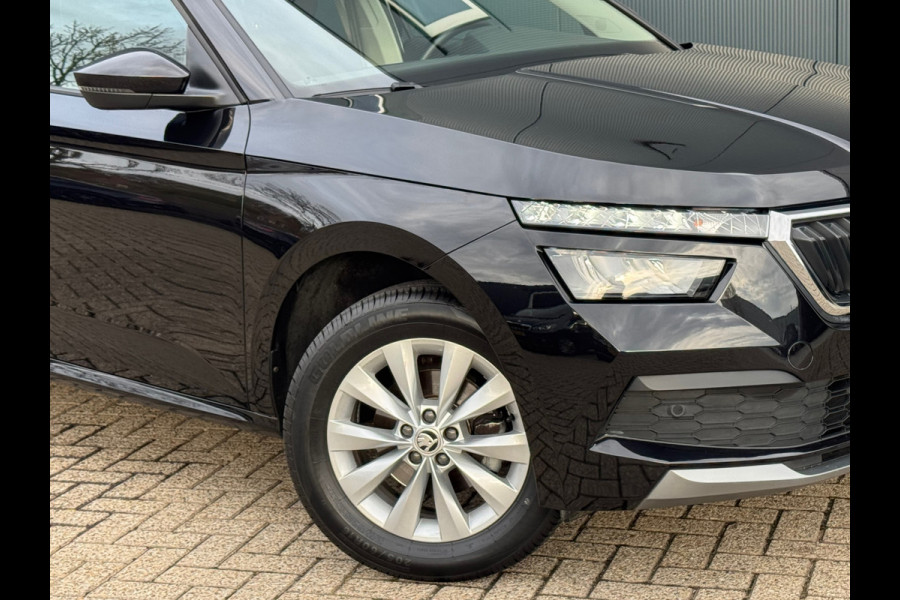 Škoda Kamiq 1.0 TSI Automaat Ambition * Trekhaak * Navigatie * Camera * Adaptieve Cruise Control *