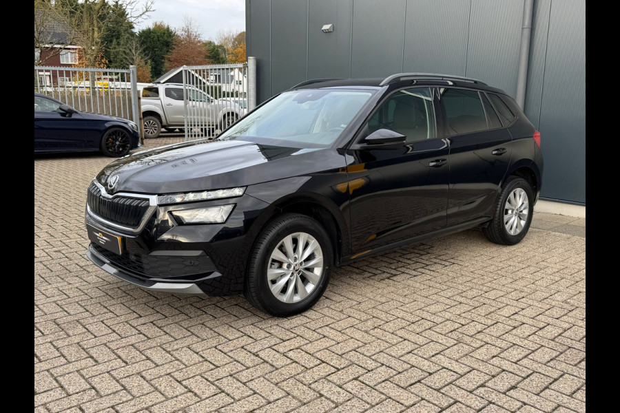 Škoda Kamiq 1.0 TSI Automaat Ambition * Trekhaak * Navigatie * Camera * Adaptieve Cruise Control *
