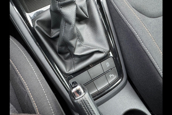 Škoda Kamiq 1.0 TSI Automaat Ambition * Trekhaak * Navigatie * Camera * Adaptieve Cruise Control *