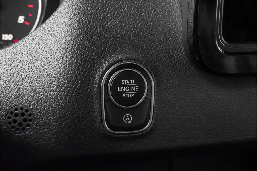 Mercedes-Benz Sprinter 319 1.9 CDI L2H1 BPM Vrij Black Pack Vol 20" Distronic Camera Trekhaak 3.5T