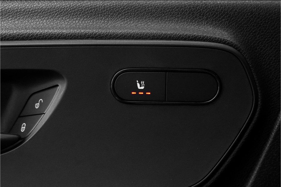 Mercedes-Benz Sprinter 319 1.9 CDI L2H1 BPM Vrij Black Pack Vol 20" Distronic Camera Trekhaak 3.5T