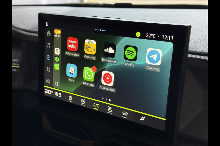 Dacia Duster 1.6 HYBRID EXTREME SANDSTONE CAMERA CARLAY NAVI STOEL/STUUR/RUIT VERW. LED PDC