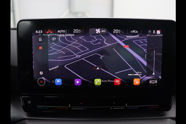 Seat Leon 1.5 eTSI FR Launch Edition | Stoelverwarming | Carplay | Adaptive cruise | Dynamic Chassis Control | Keyless | Sfeerverlichting | Stuurverwarming | Navigatie | Parkeerhulp