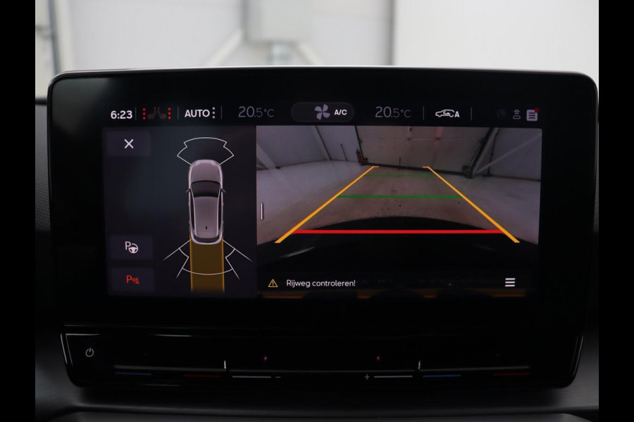 Seat Leon 1.5 eTSI FR Launch Edition | Stoelverwarming | Carplay | Adaptive cruise | Dynamic Chassis Control | Keyless | Sfeerverlichting | Stuurverwarming | Navigatie | Parkeerhulp