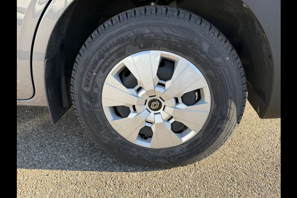 Renault Master Red Edition L3H2 150pk BPM VRIJ/ CAMERA/ 270gr. DEUREN/ ALL WEATHER BANDEN