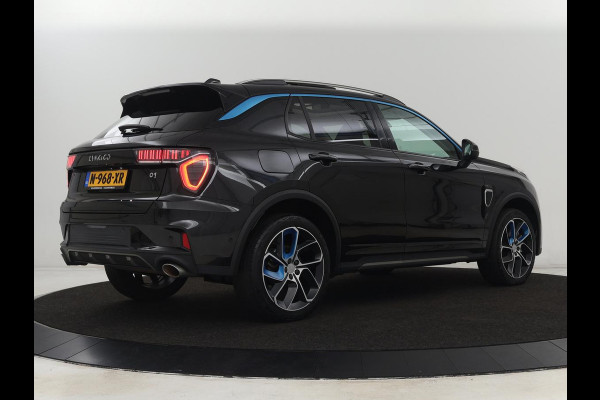 Lynk & Co 01 1.5 Plug In | Panoramadak | Infinity by Harman | Camera | Adaptive cruise | Stoelverwarming | Carplay | Memory | Full LED | PHEV