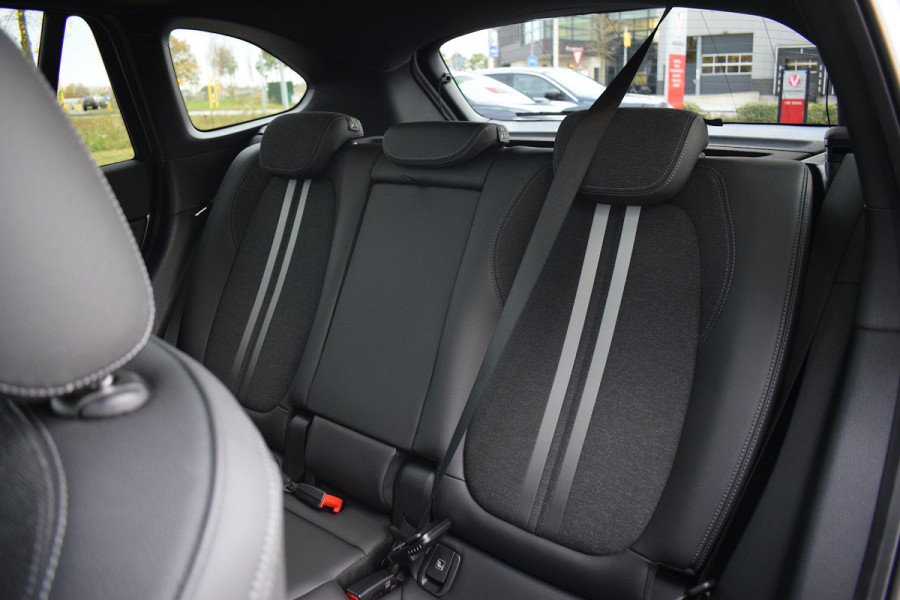 BMW X1 xDrive25e eDrive Edition | M-Sport | Trekhaak | Pano | Half Leer | Stoelverw.